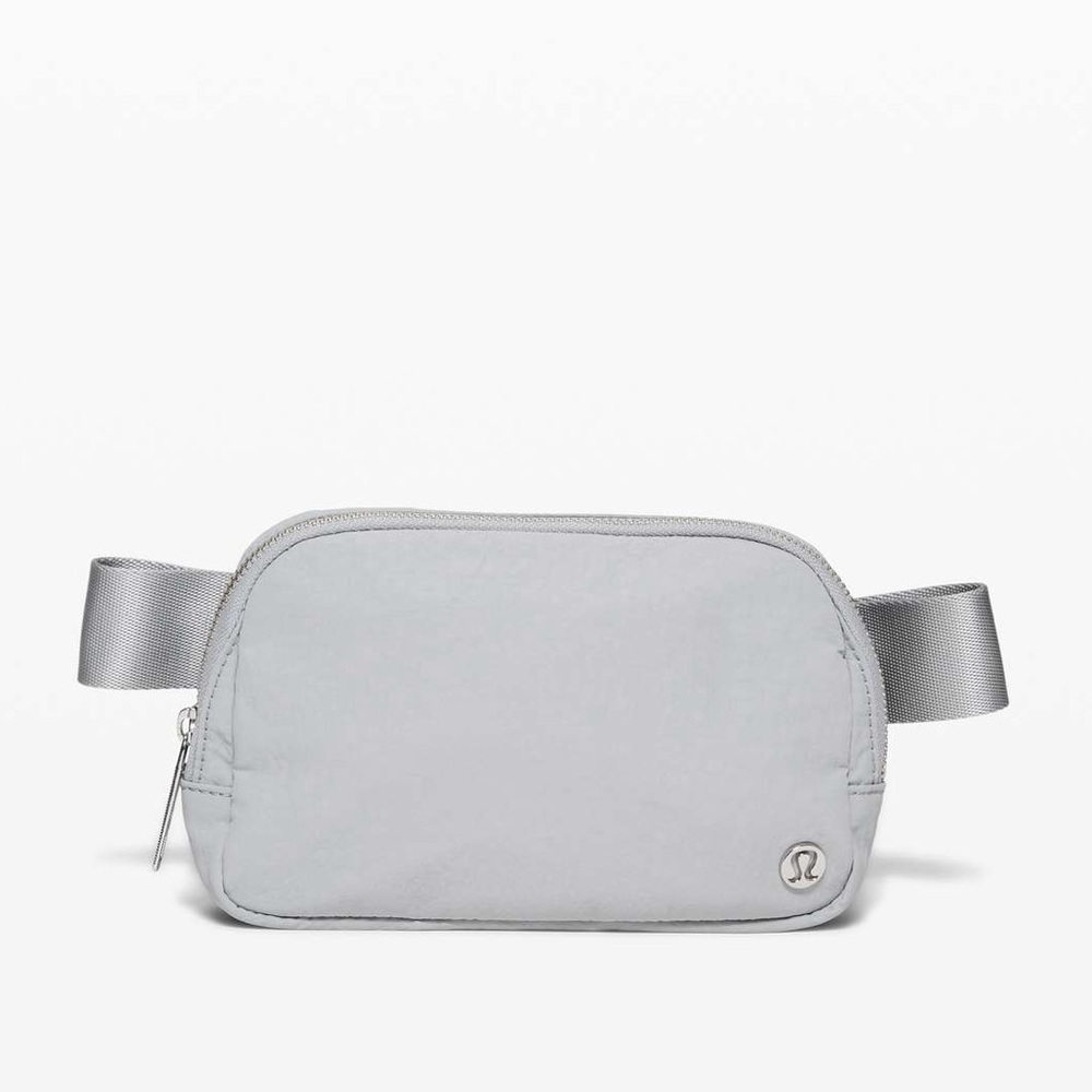 Lululemon Everywhere belt bag 1L - Silver Drop